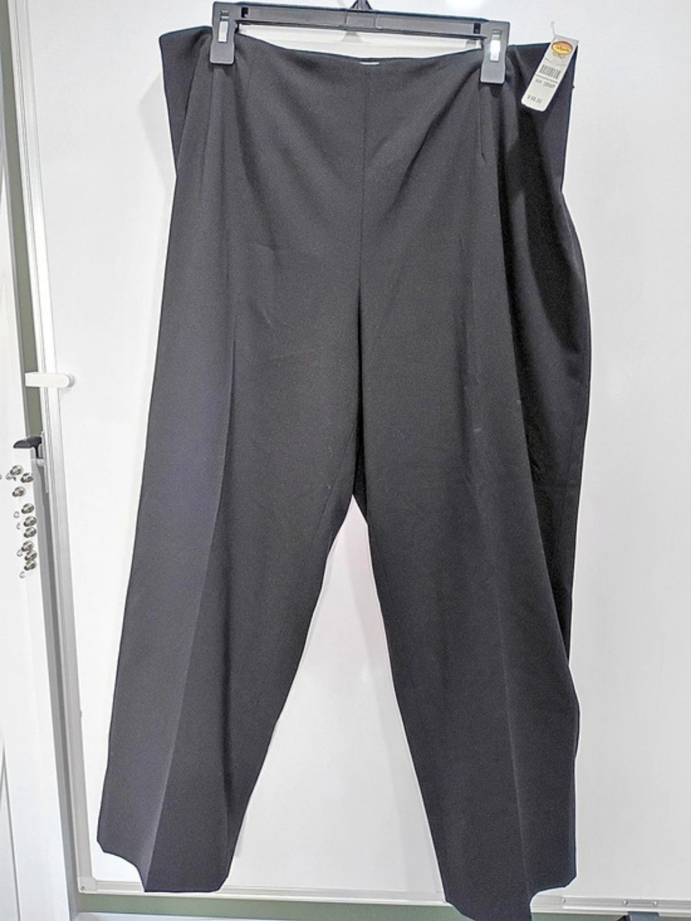 Talbots Woman Petite Stretch Black Stretch Trousers Size 18WP NWT